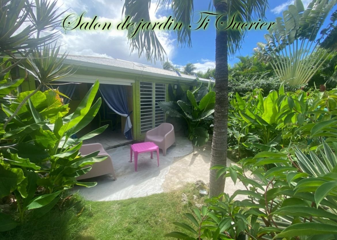 Entrez dans l’ambiance du gîte → cliquez sur la photo !